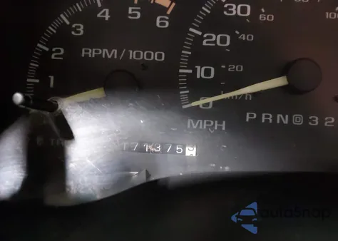 1996 GMC Sierra C1500 from USA, damaged, VIN 1GTEC14M2TZ528378